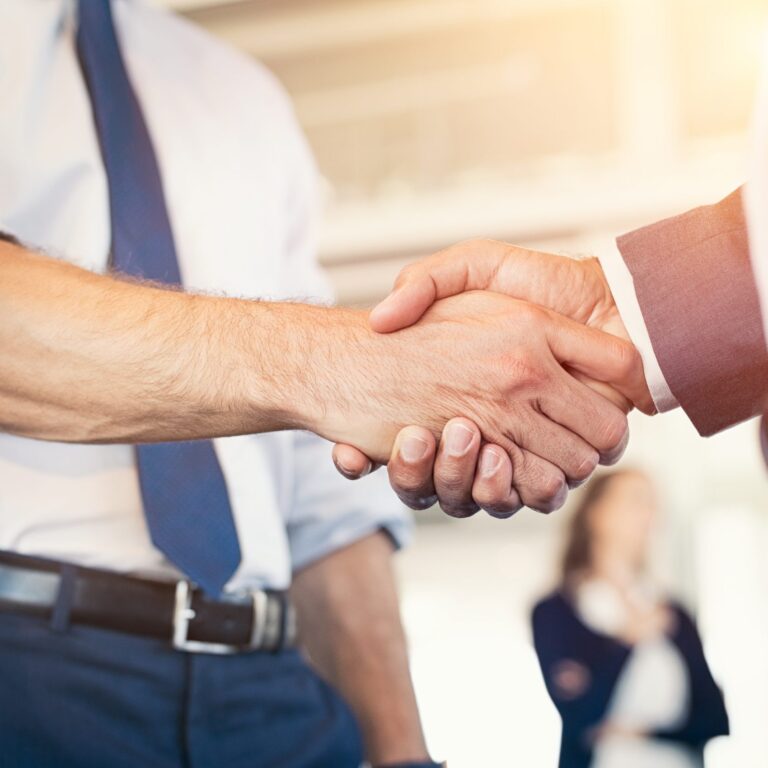 men shaking hand